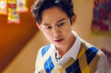 吃瓜星娱乐何炅,吃瓜星娱乐界的灵魂人物