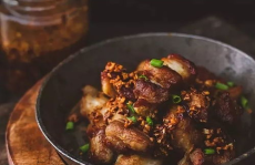 娱乐吃瓜酱吃猪肉,揭秘猪肉背后的故事